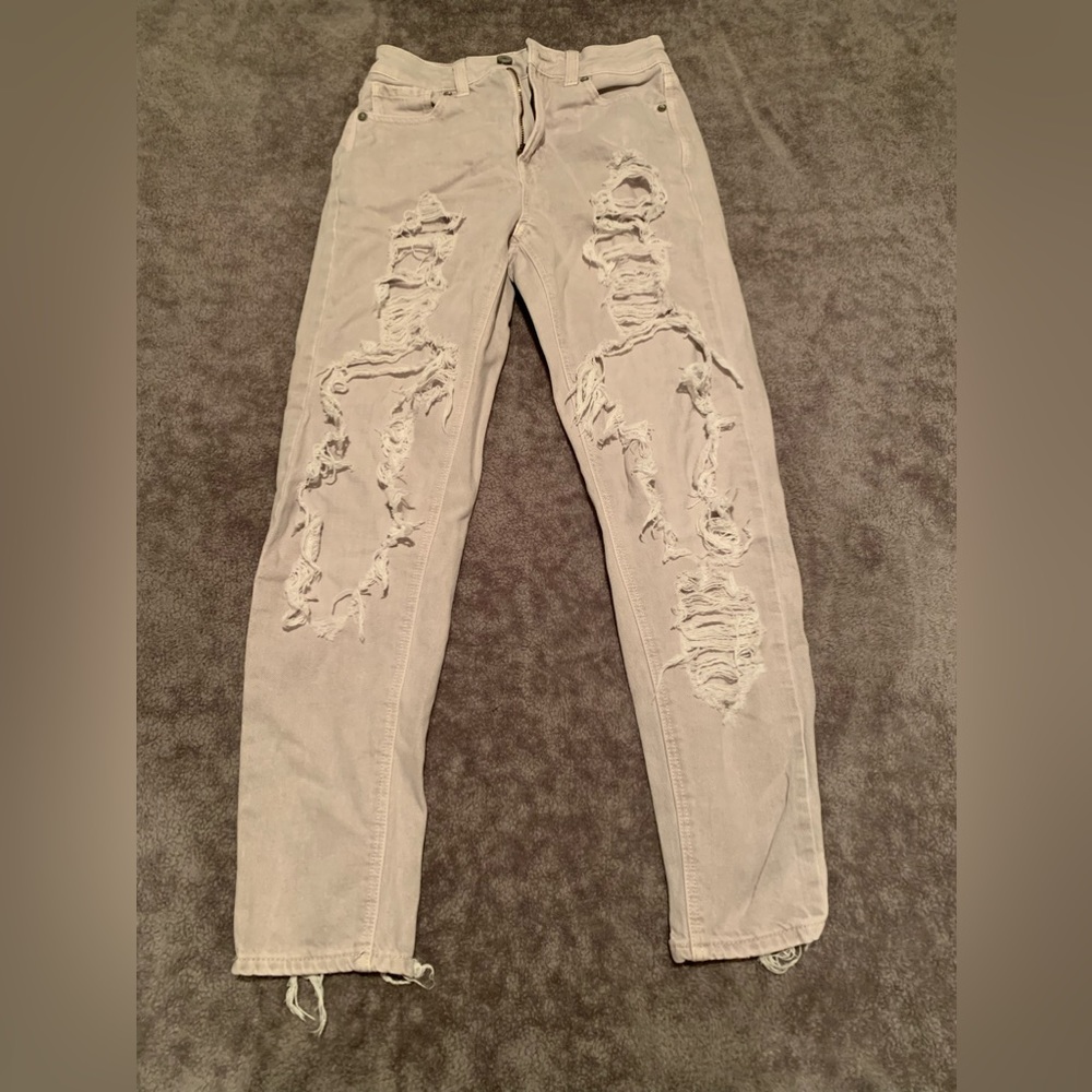 American eagle straight mom jeans (White)